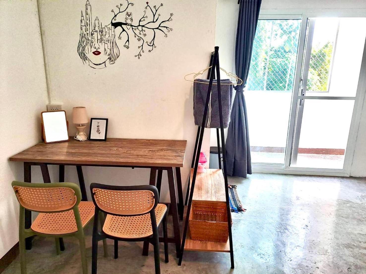 Wake Up @Lanta Hotel : Cafe Koh Lanta Exterior photo